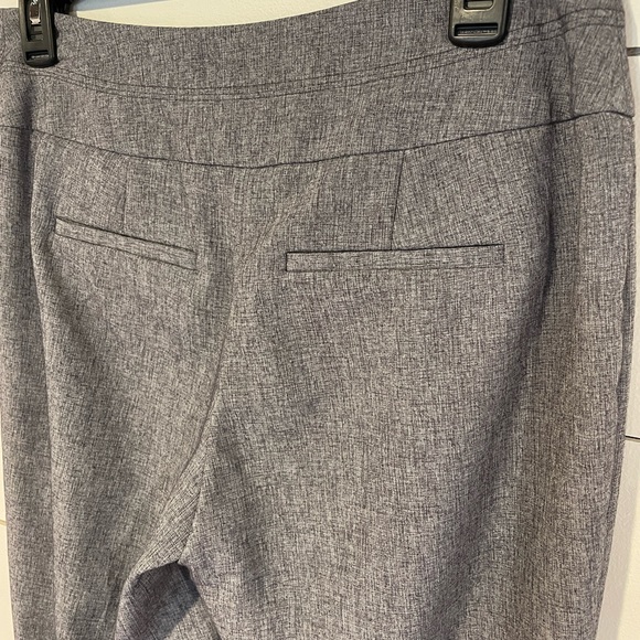 Apt 9 - Women’s dress pants size 4 - Picture 3 of 6